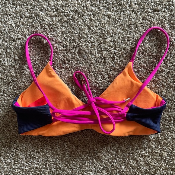 Maaji Vintage Grape Rocks Reversible Bikini Top Women’s M Swimwear Summer Beach - Picture 8 of 13